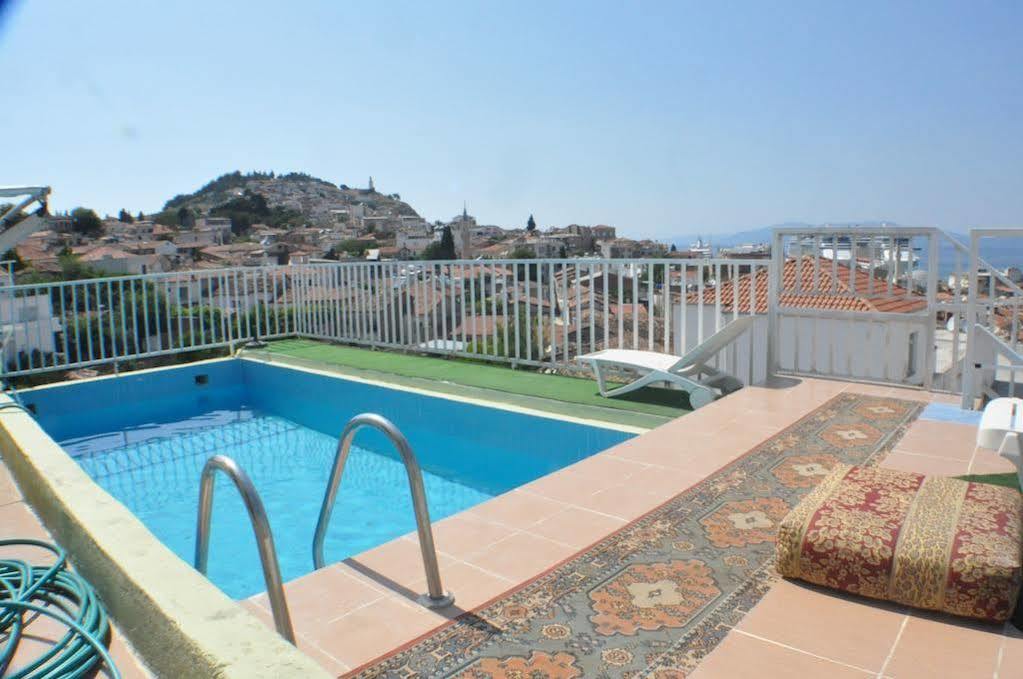 Akerdem Hotel Kusadası Esterno foto